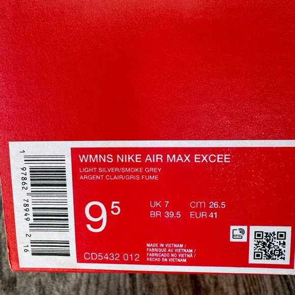 Size 9.5- Nike Air Max Excee Smoke Grey Women’s Shoes CD5432 012 No Lid - Picture 10 of 10